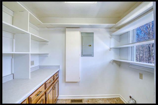 132 Kare Fre Boulevard, West Union, SC 29696