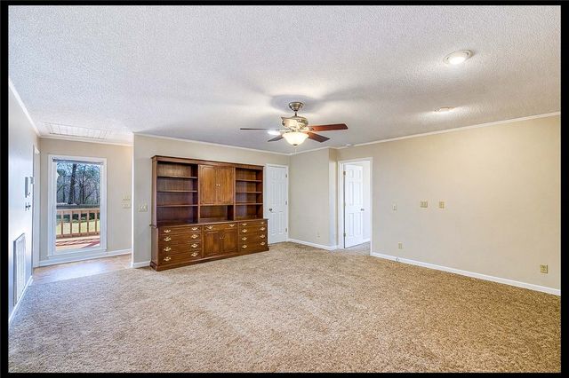 132 Kare Fre Boulevard, West Union, SC 29696