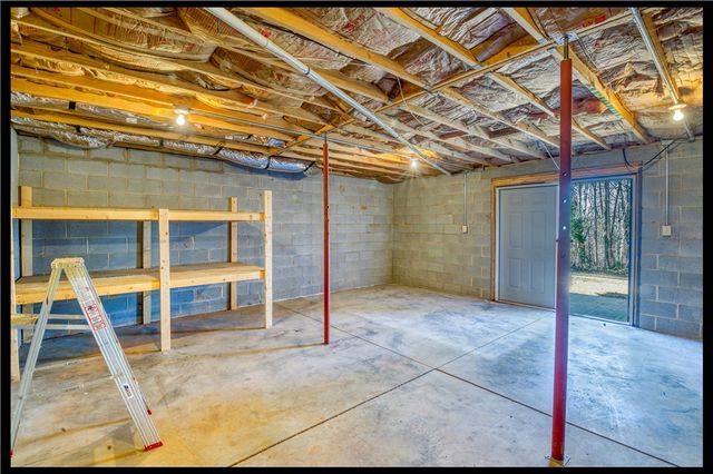 132 Kare Fre Boulevard, West Union, SC 29696