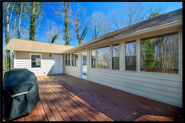 132 Kare Fre Boulevard, West Union, SC 29696