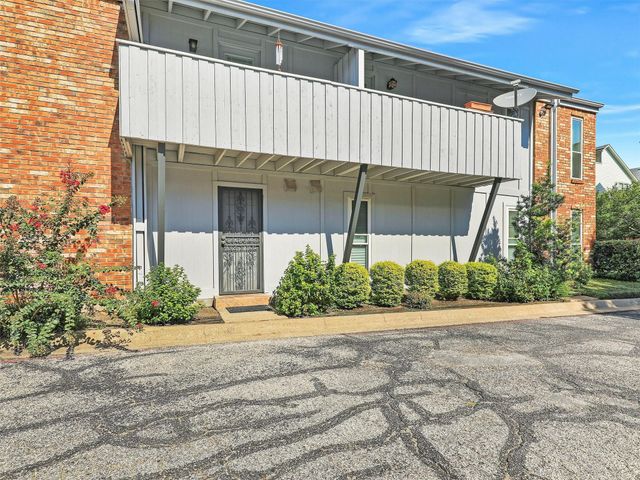 4317 Hartford Street 102, Dallas, TX 75219