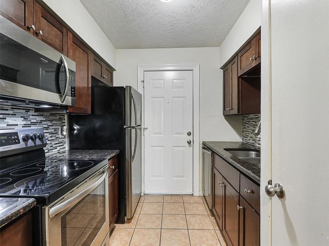 4317 Hartford Street 102, Dallas, TX 75219