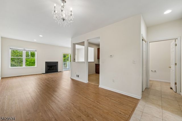 26 DeCroce Ct, Parsippany-troy Hills Twp., NJ 07054