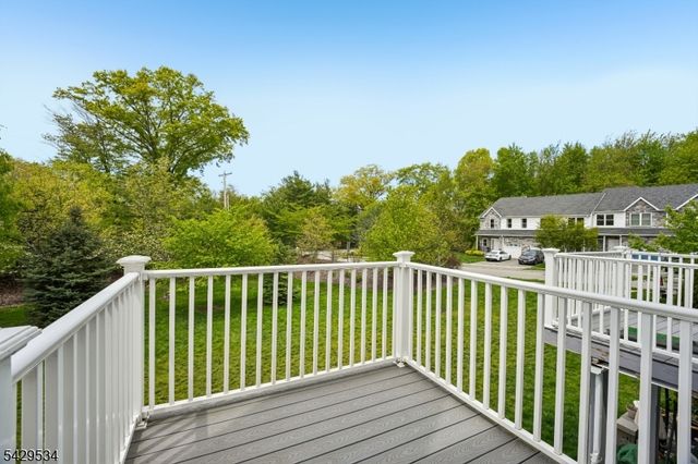 26 DeCroce Ct, Parsippany-troy Hills Twp., NJ 07054