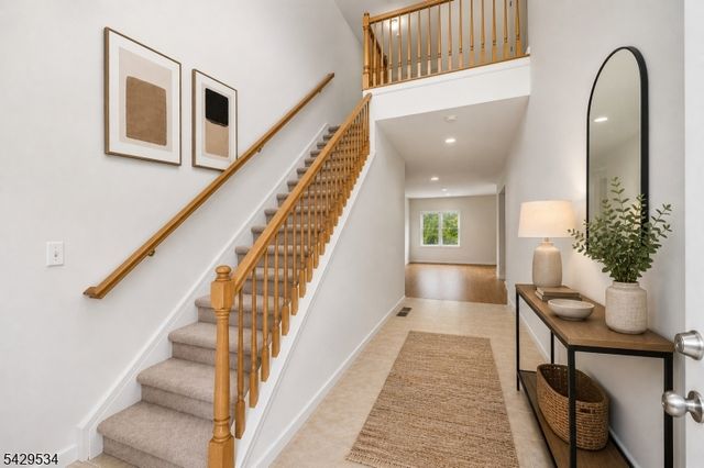 26 DeCroce Ct, Parsippany-troy Hills Twp., NJ 07054