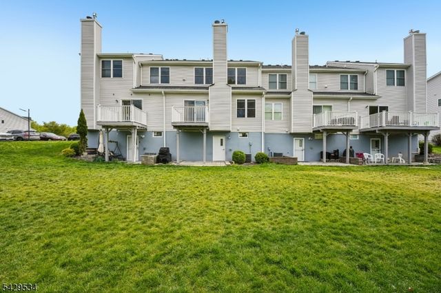 26 DeCroce Ct, Parsippany-troy Hills Twp., NJ 07054