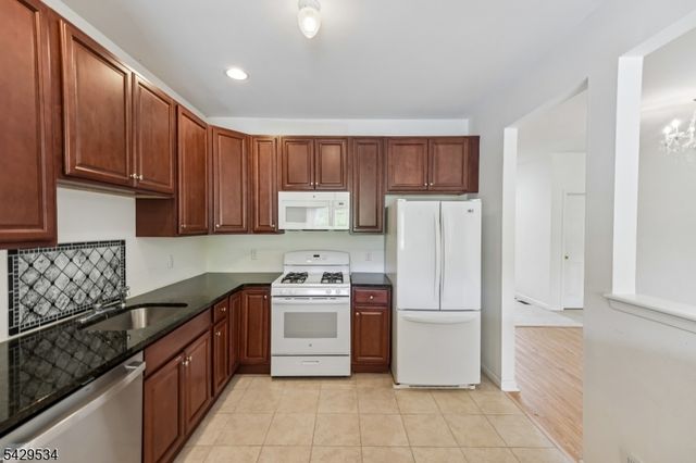26 DeCroce Ct, Parsippany-troy Hills Twp., NJ 07054