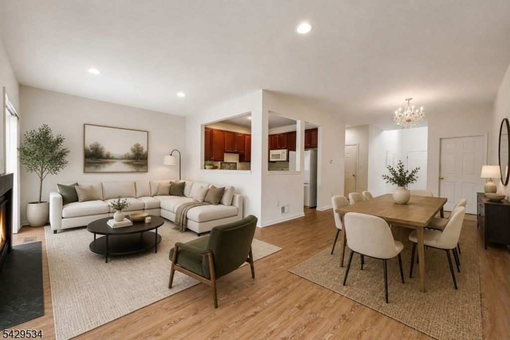 26 DeCroce Ct, Parsippany-troy Hills Twp., NJ 07054