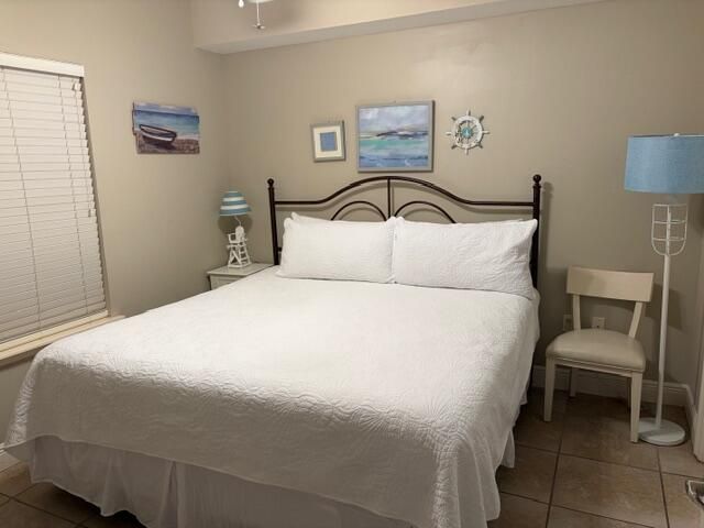 122 Seascape Drive UNIT 1005, Miramar Beach, FL 32550