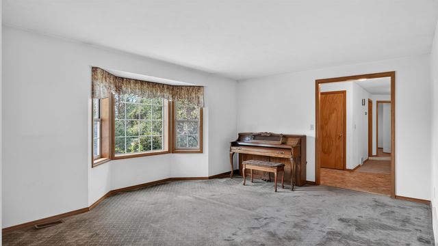4805 E Jaremko Dr, Mead, WA 99021