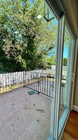 1724 New Haven Avenue, Far Rockaway, NY 11691