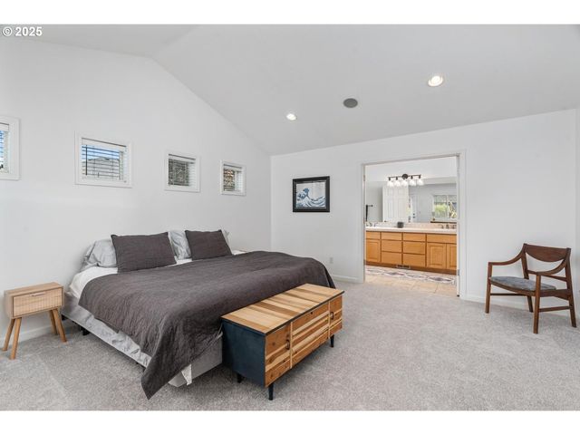 2955 Nw DAHLIA Dr, Camas, WA 98607