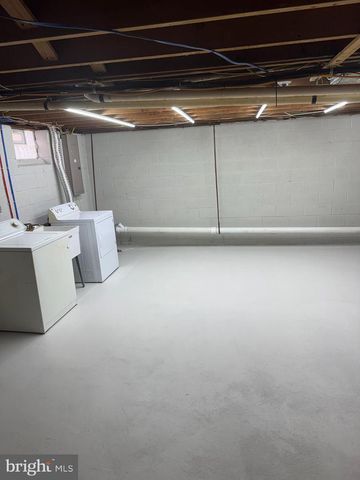 428 MANHATTAN ST, Essington, PA 19029