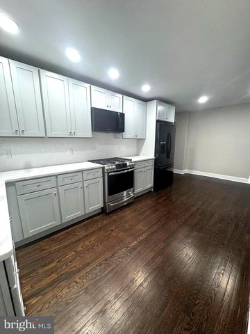 428 MANHATTAN ST, Essington, PA 19029