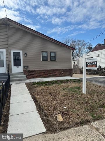 428 MANHATTAN ST, Essington, PA 19029