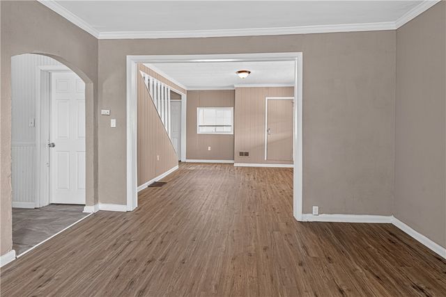 603 Hazel St, West Mifflin, PA 15122