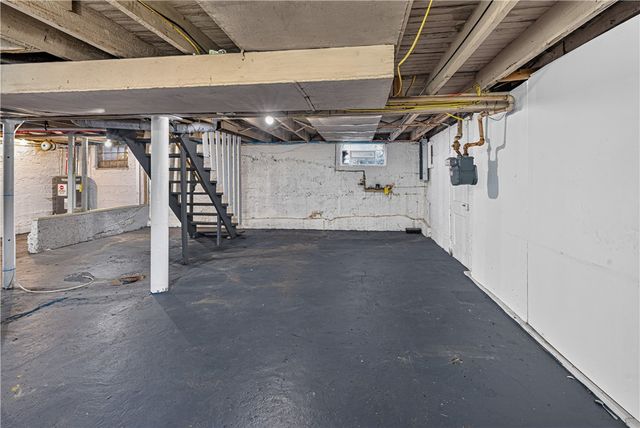 603 Hazel St, West Mifflin, PA 15122