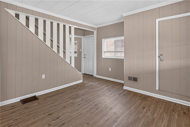 603 Hazel St, West Mifflin, PA 15122