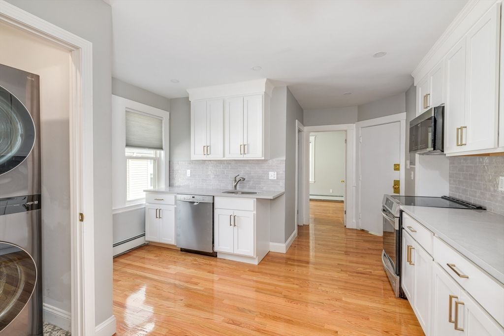 43 Mill St 43A, Quincy, MA 02169