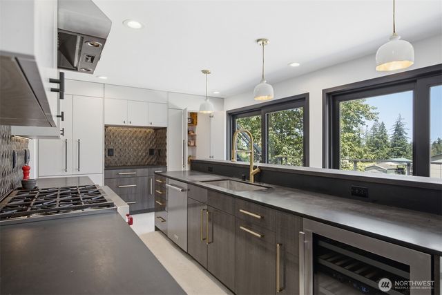 2344 Mt Baker Highway, Bellingham, WA 98226