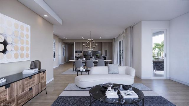 1301 3rd AVE S # 7504, Naples, FL 34102