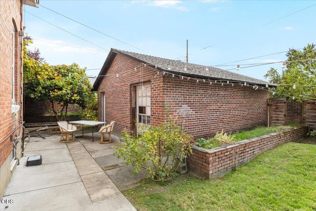 139 SW I Street, Grants Pass, OR 97526