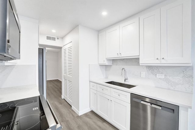 1201 S Ocean Drive 2509s, Hollywood, FL 33019