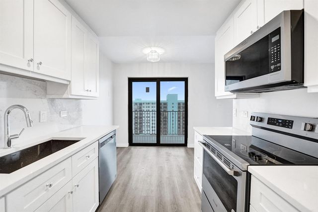 1201 S Ocean Drive 2509s, Hollywood, FL 33019