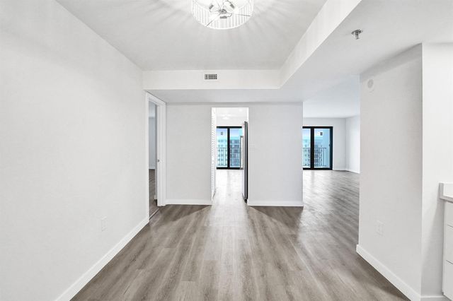 1201 S Ocean Drive 2509s, Hollywood, FL 33019