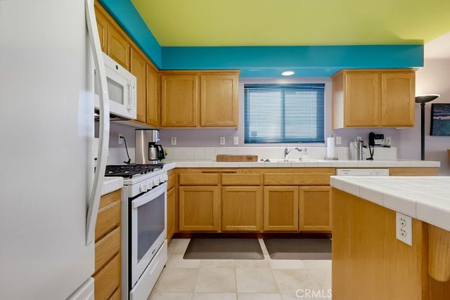 161 E 31st, Long Beach, CA 90807