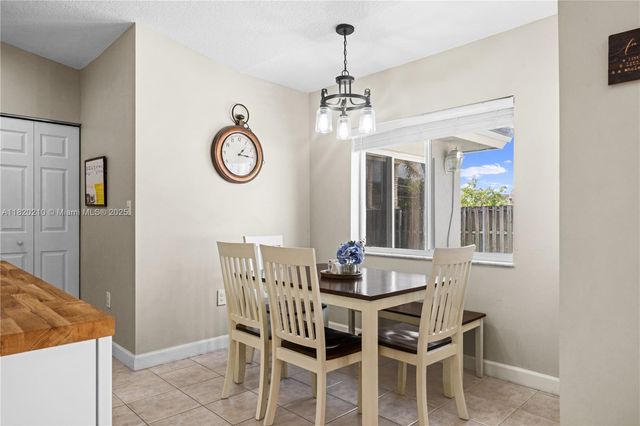 14848 SW 181st Ter, Miami, FL 33187