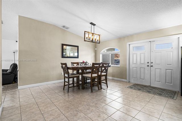 14848 SW 181st Ter, Miami, FL 33187