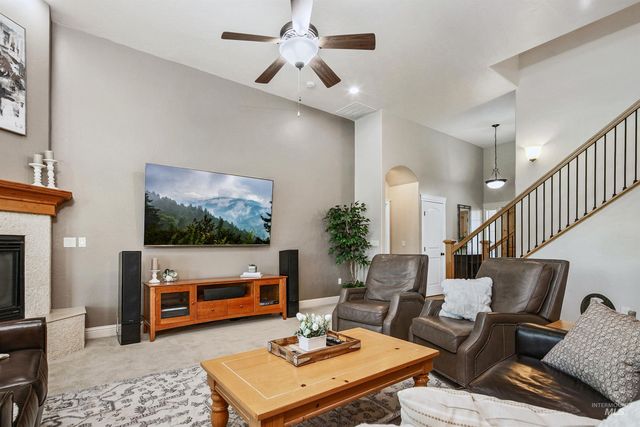 12121 Caribee Inlet, Star, ID 83669