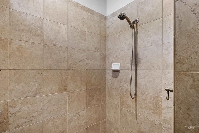 12121 Caribee Inlet, Star, ID 83669
