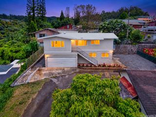 99-402 Aiealani Place A, Aiea, HI 96701