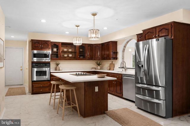 11706 FARSIDE RD, Ellicott City, MD 21042