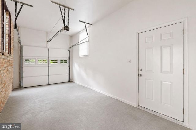 11706 FARSIDE RD, Ellicott City, MD 21042