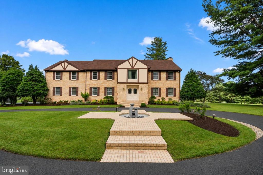 11706 FARSIDE RD, Ellicott City, MD 21042