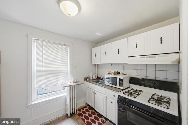 809 GREEN ST, Norristown, PA 19401