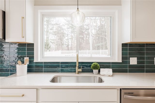 122 Astor Drive, Brighton, NY 14610