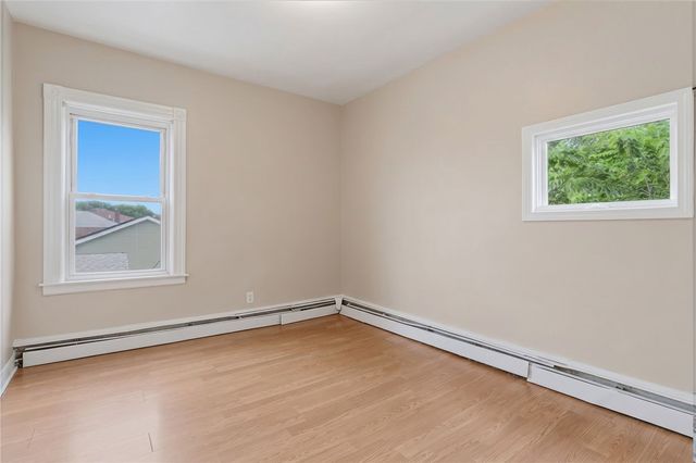 821 Potters Avenue, Providence, RI 02907