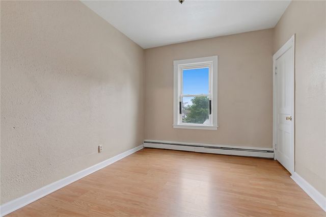 821 Potters Avenue, Providence, RI 02907