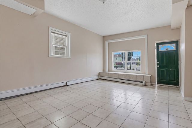 821 Potters Avenue, Providence, RI 02907