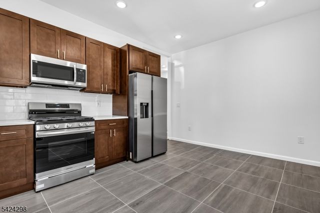 562 Tremont Ave, City Of Orange Twp., NJ 07050