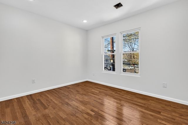 562 Tremont Ave, City Of Orange Twp., NJ 07050