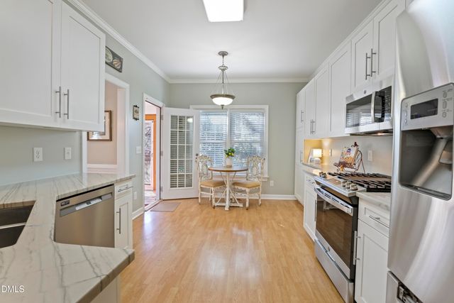 2217 Winpost Lane, Apex, NC 27502