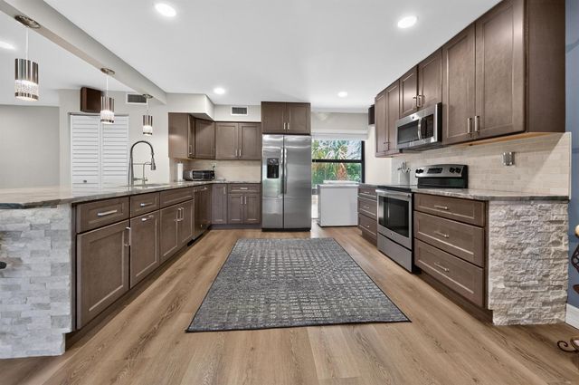 6593 Spring Bottom Way 137, Boca Raton, FL 33433