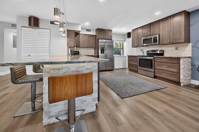 6593 Spring Bottom Way 137, Boca Raton, FL 33433