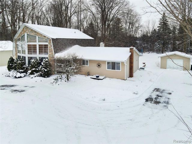 70482 Wolcott Road, Armada, MI 48005