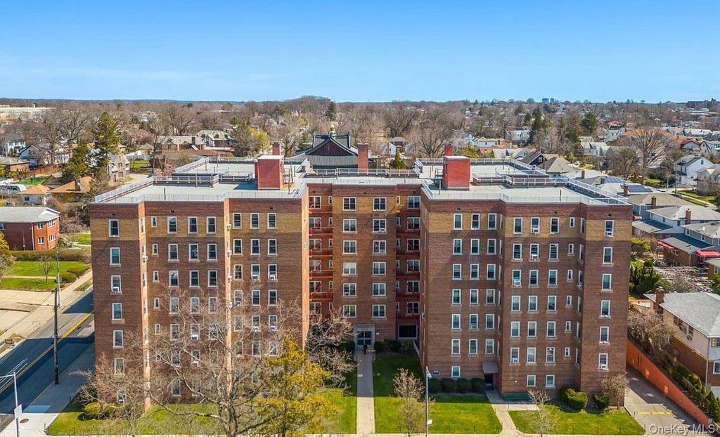 30-11 Parsons Boulevard 5A, Flushing, NY 11354 — exterior